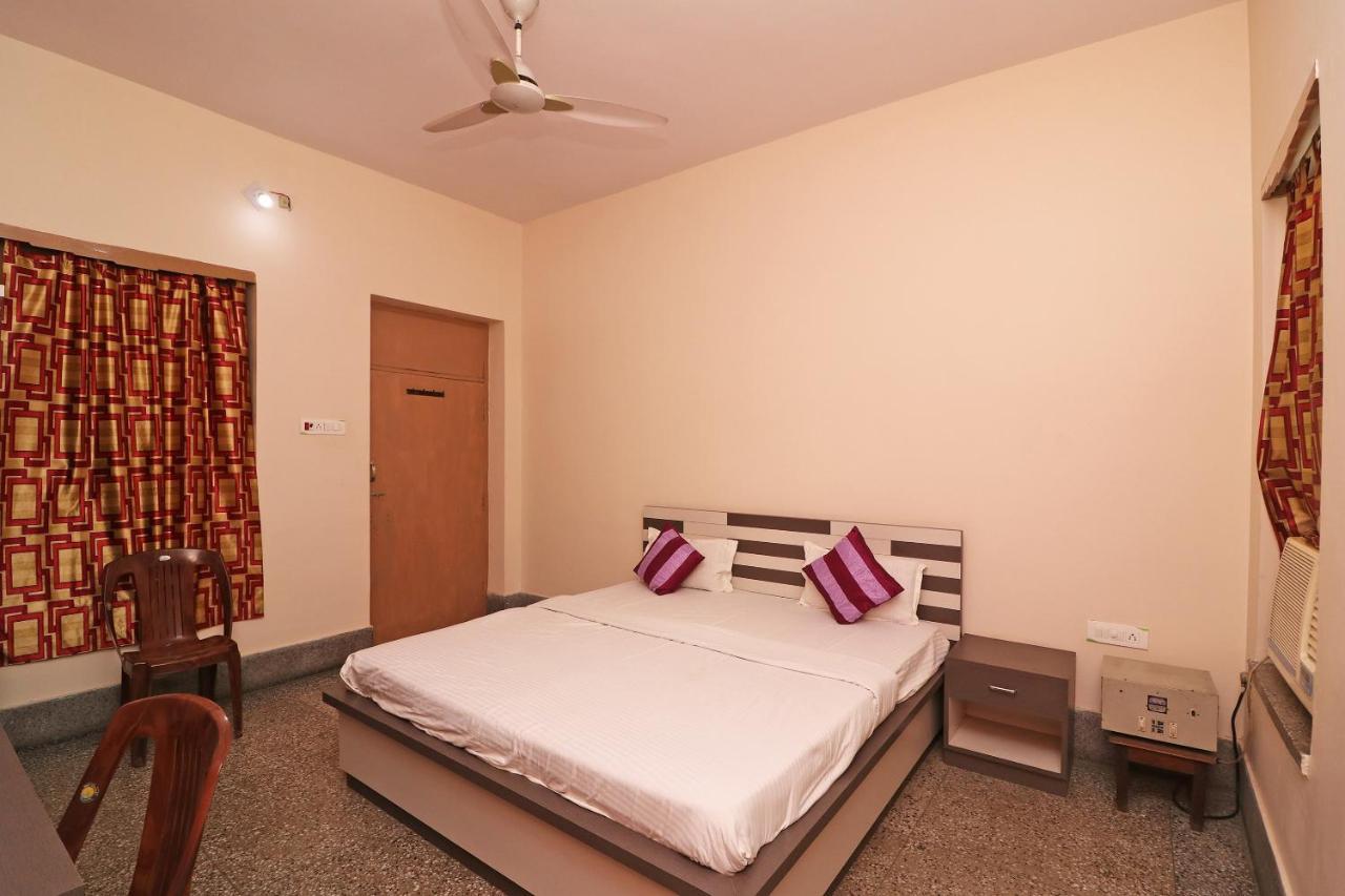 Spot On 39527 Hotel Saraogi Spot Gaya Bagian luar foto